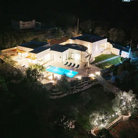 Harmony House - Con Piscina E Vasca Idromassaggio Vila *