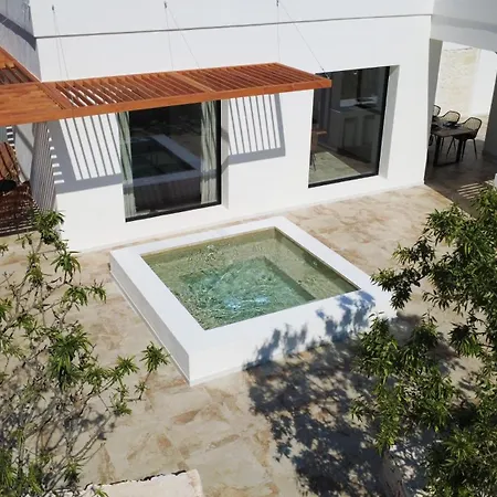Vila Harmony House - Con Piscina E Vasca Idromassaggio Ostuni