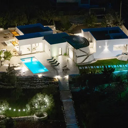 Vila Harmony House - Con Piscina E Vasca Idromassaggio