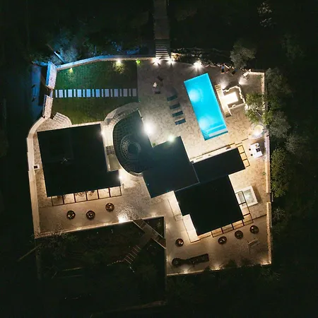 Harmony House - Con Piscina E Vasca Idromassaggio Vila *